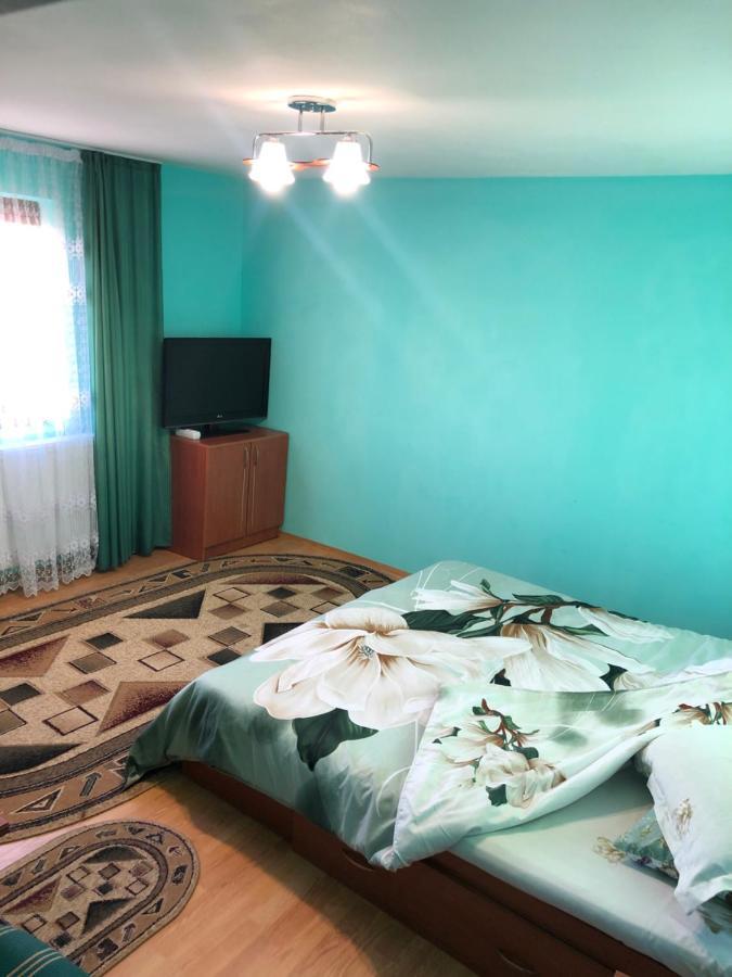 Casuta Bunicilor Isverna Hotel Екстериор снимка